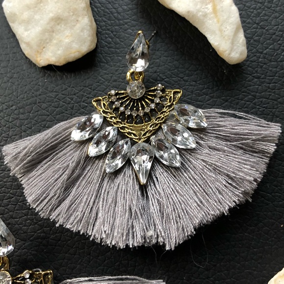 Gray Bohemian Gem Tassel Dangling Earrings Set - Picture 3 of 6